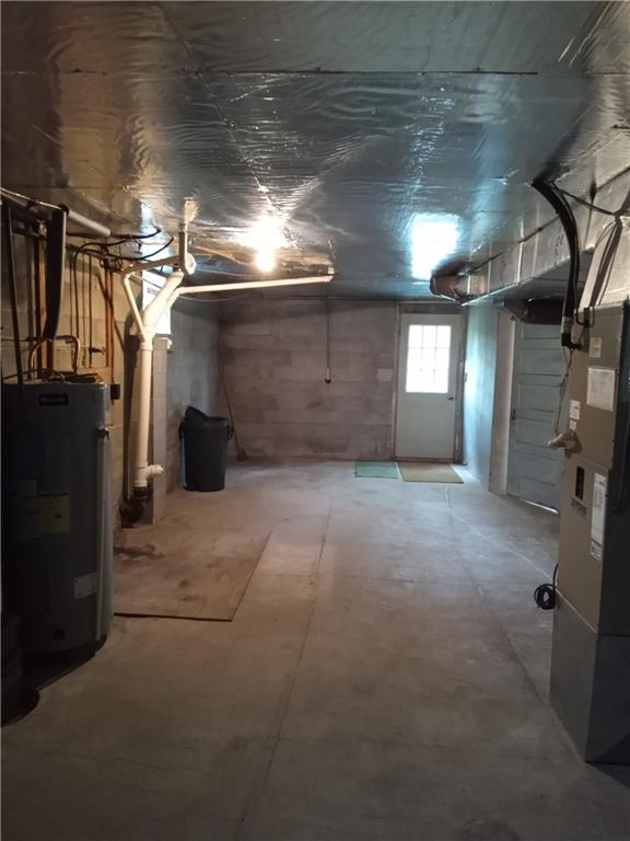 3292 Georgetown Road Polk, PA 16342 - Photo 10 of 24 a view of empty room