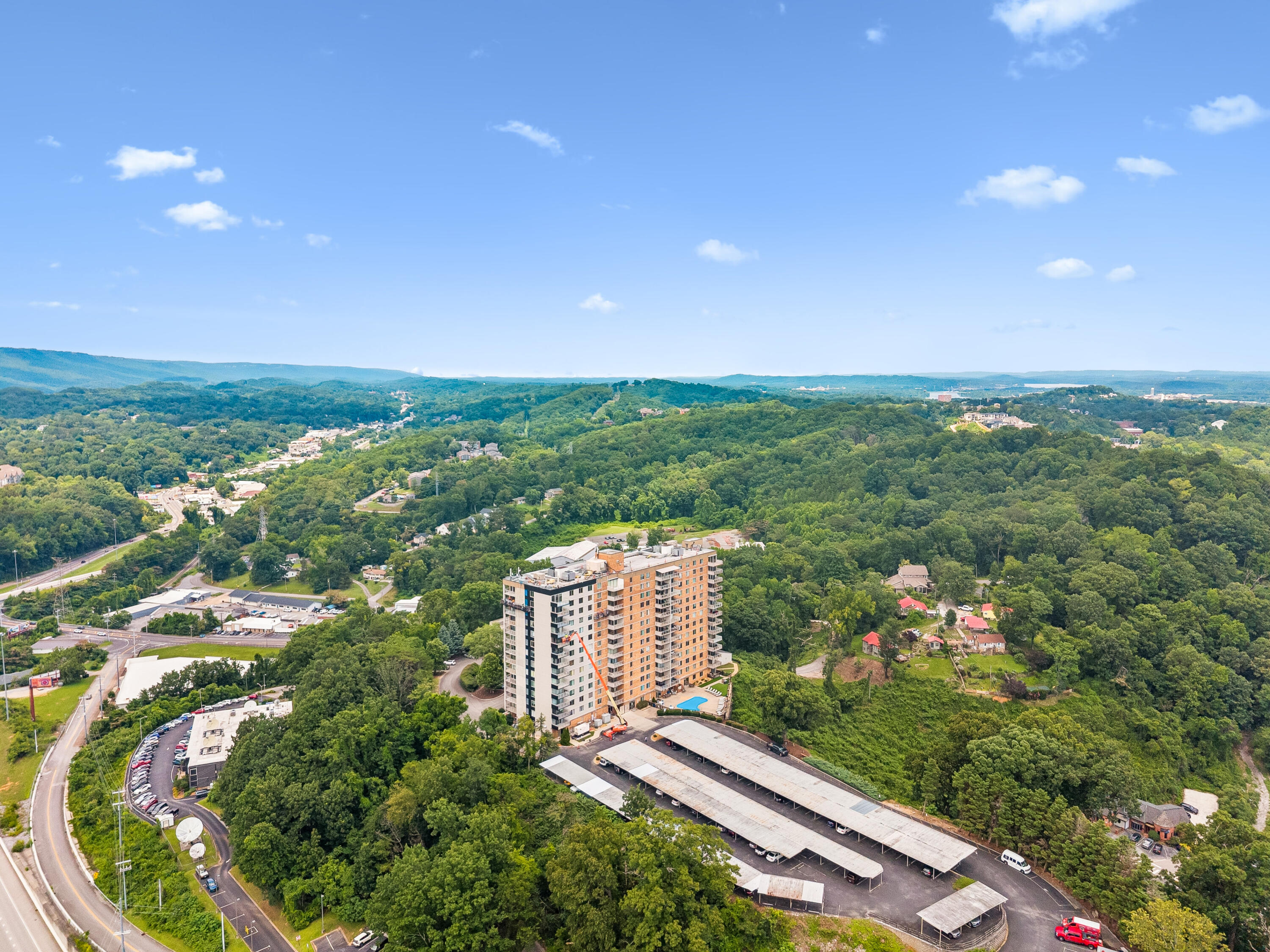 1131 Stringers Ridge Road, Unit 10K Chattanooga, TN 37405 - Photo 15 of 41 15