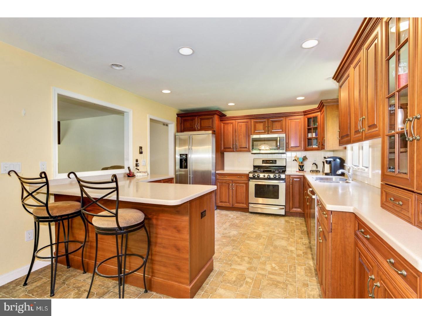 213 Valley Forge Road Cinnaminson, NJ 08077 - Photo 3 of 15 Kitchen