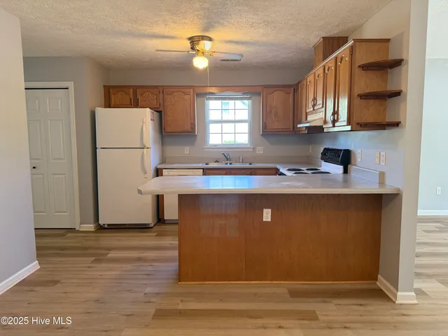 $2,300 | 1308 East Oak Island Drive, Oak Island, NC 28465