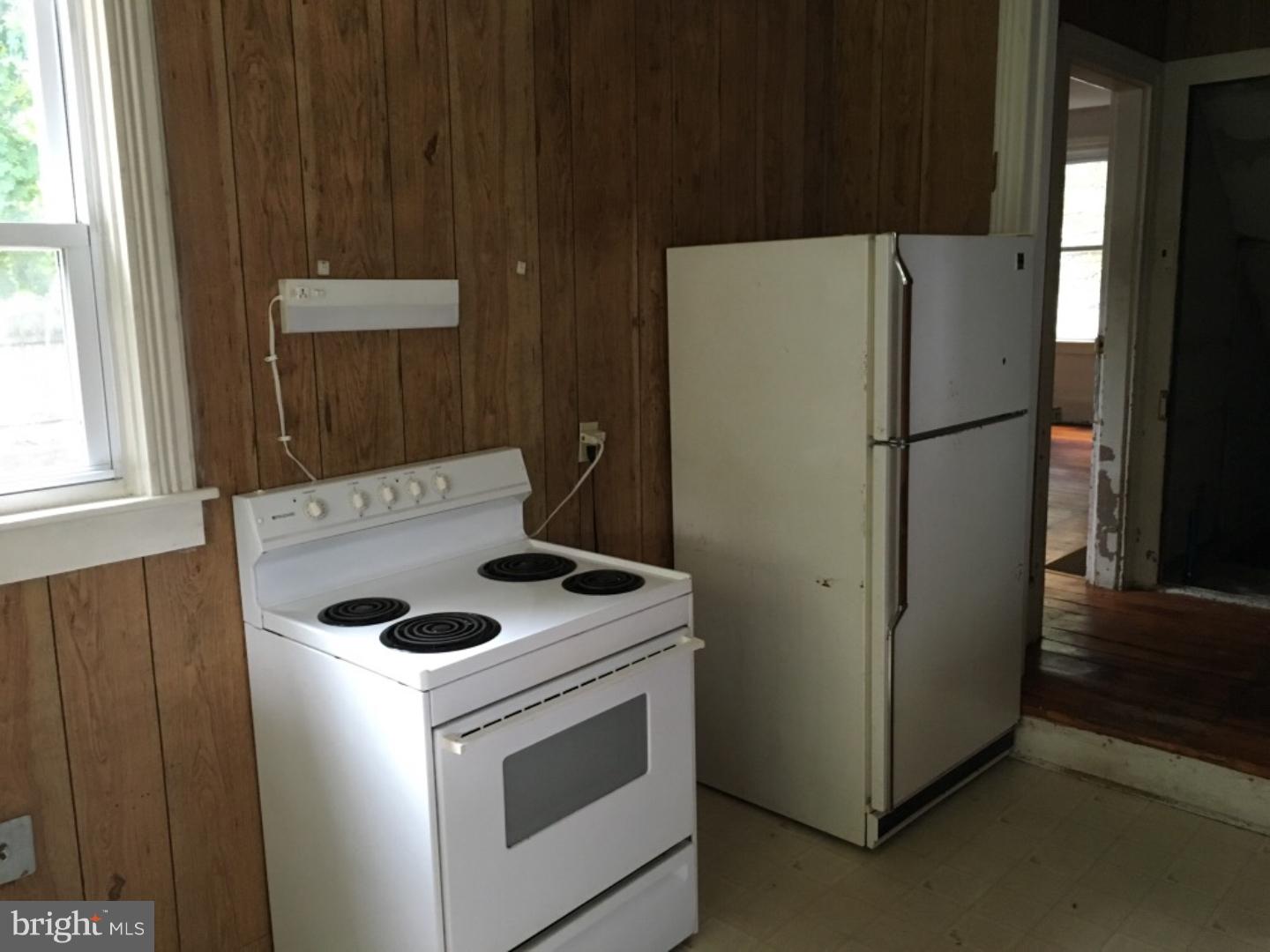 811 Durham Road Riegelsville, PA 18077 - Photo 7 of 17 Kitchen