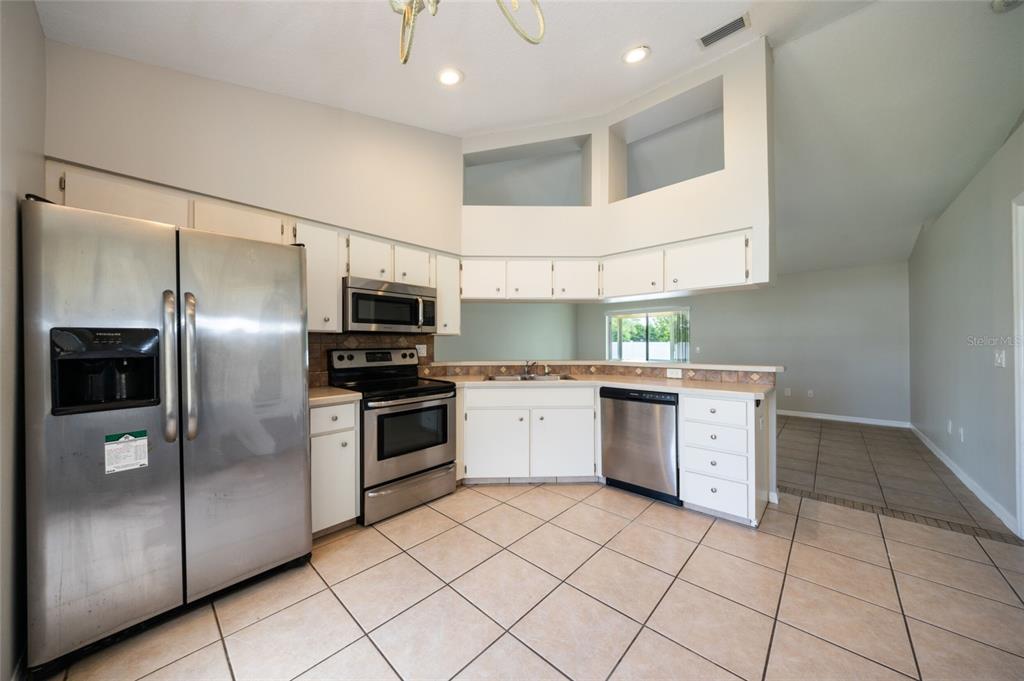 37 Rockefeller Drive Palm Coast, FL 32164 - Photo 4 of 18