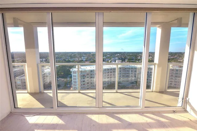 $1,750,000 | 2800 South Ocean Boulevard, Unit 15L, Boca Raton, FL 33432