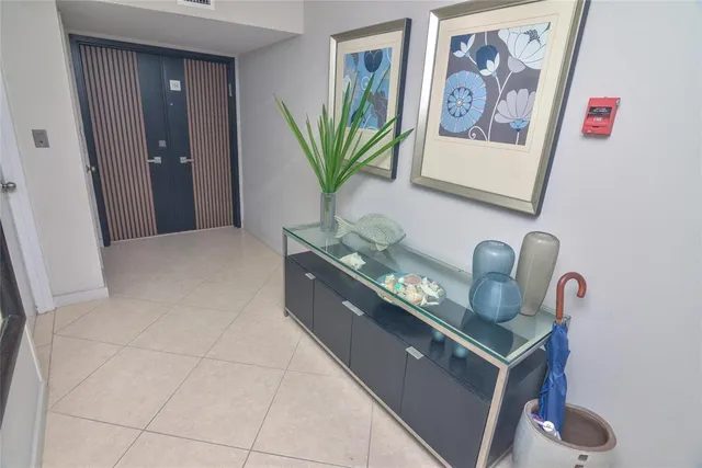 $1,750,000 | 2800 South Ocean Boulevard, Unit 15L, Boca Raton, FL 33432