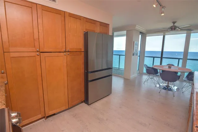 $1,750,000 | 2800 South Ocean Boulevard, Unit 15L, Boca Raton, FL 33432