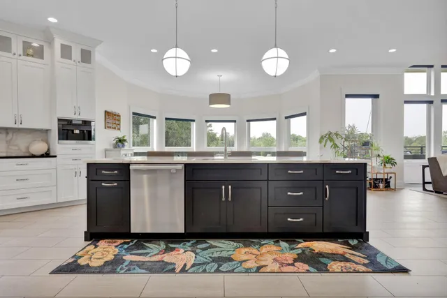 $1,100,000 | 7074 South Ainger Road, Olivet, MI 49076