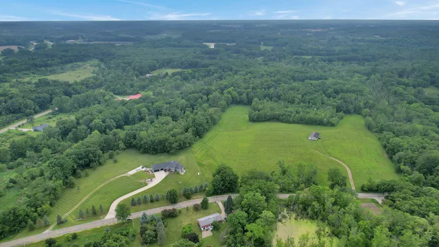 $1,100,000 | 7074 South Ainger Road, Olivet, MI 49076