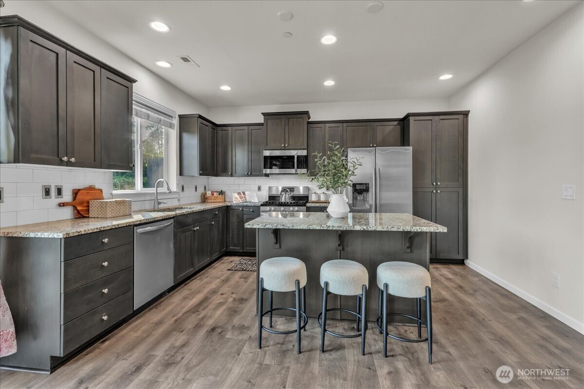 1326 192nd Place Southeast Bothell, WA 98012 - Photo 9 of 40