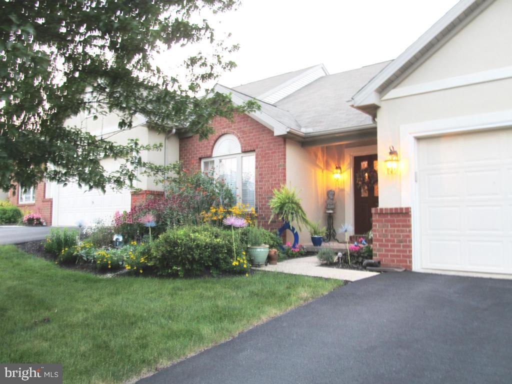 110 White Chapel Road Lancaster, PA 17603 - Photo 3 of 24 Gallery Image 3