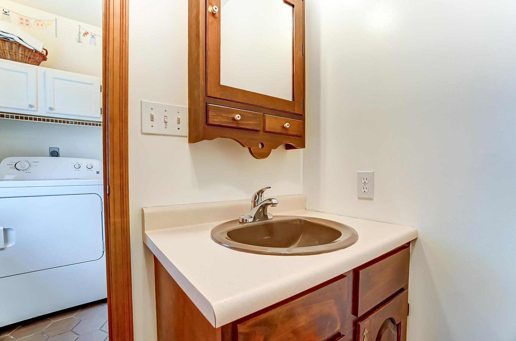 7895 Pleasant Valley Road Florence, KY 41042 - Photo 17 of 40 Gallery Image 17