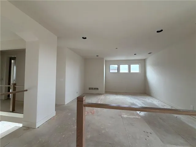 $1,385,772 | 16063 South Twilight Lane, Olathe, KS 66062