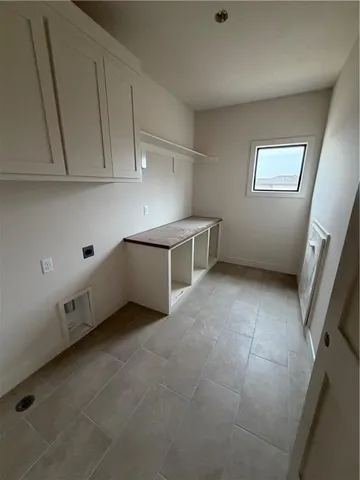 $1,385,772 | 16063 South Twilight Lane, Olathe, KS 66062