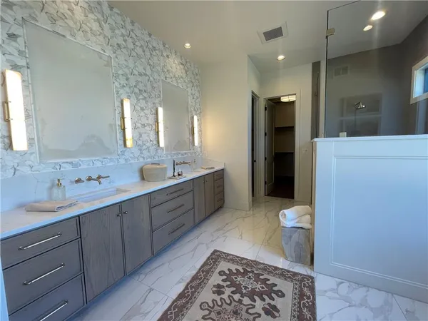 $1,385,772 | 16063 South Twilight Lane, Olathe, KS 66062