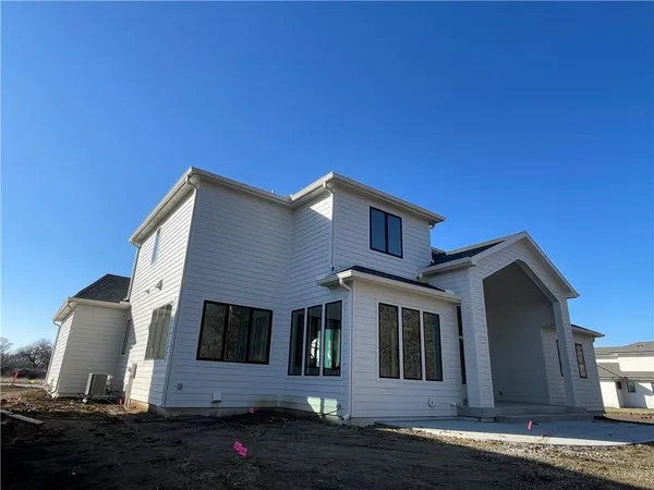 $1,385,772 | 16063 South Twilight Lane, Olathe, KS 66062