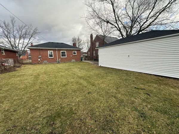 $142,500 | 981 Harrison Boulevard, Lincoln Park, MI 48146
