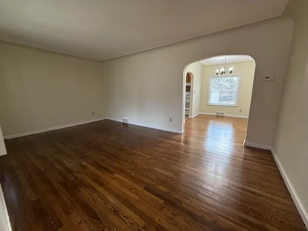 $142,500 | 981 Harrison Boulevard, Lincoln Park, MI 48146