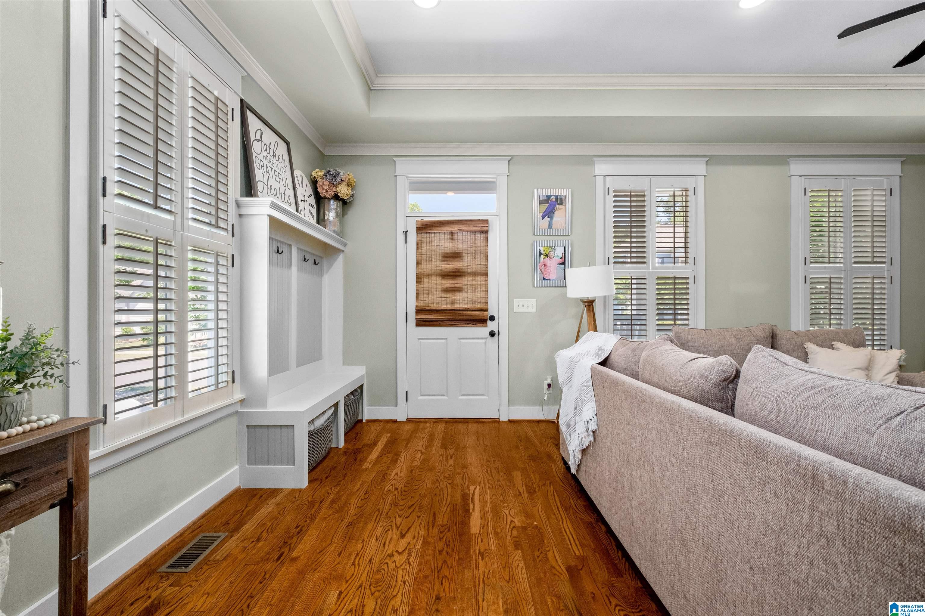 6453 Spring Street Trussville, AL 35173 - Photo 4 of 28