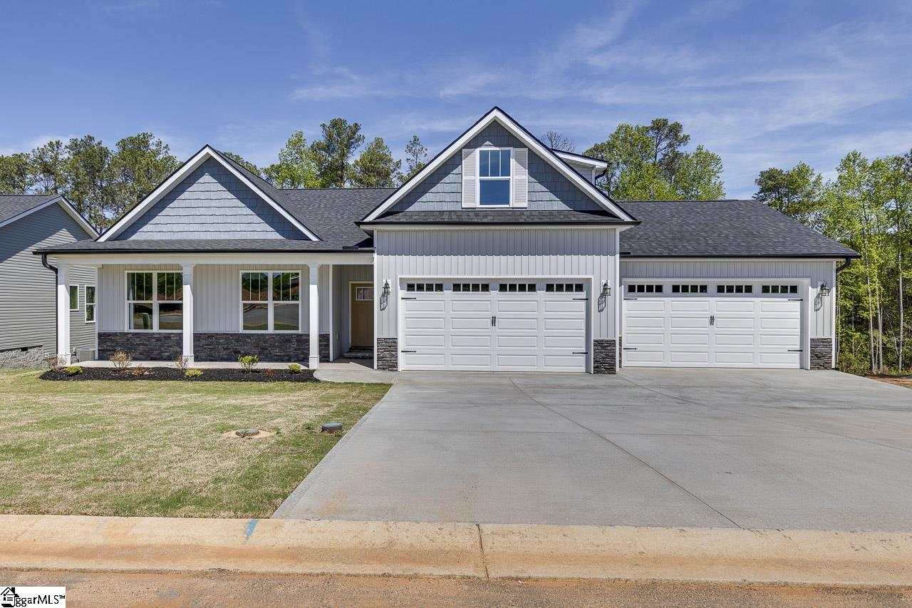123 Hideaway Lane Easley, SC 29640 - Photo 1 of 47
