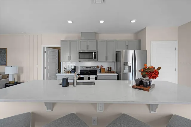 $293,990 | 1592 Hummingbird Lane, Winter Haven, FL 33884