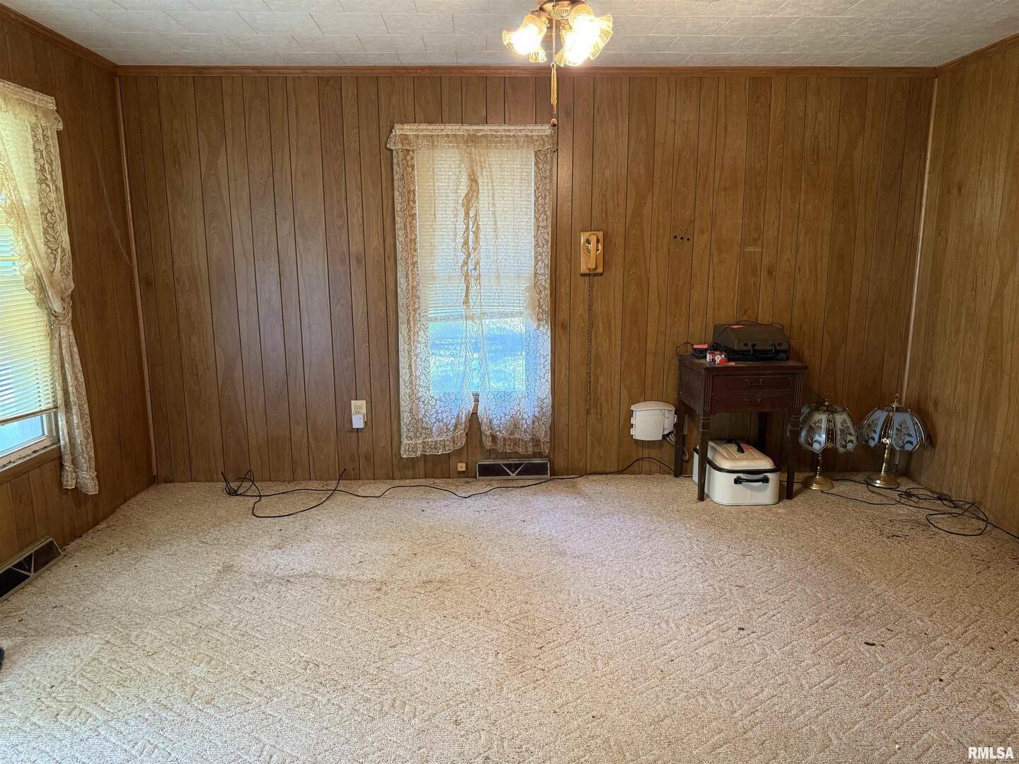 967 Bunker Street Equality, IL 62934 - Photo 11 of 23 an empty room with windows
