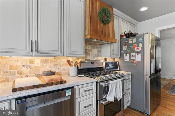 $679,999 | 305 North Red Hill Road, Martinsburg, WV 25401