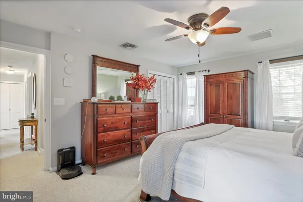 $679,999 | 305 North Red Hill Road, Martinsburg, WV 25401