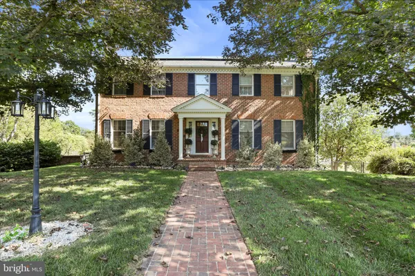 $679,999 | 305 North Red Hill Road, Martinsburg, WV 25401