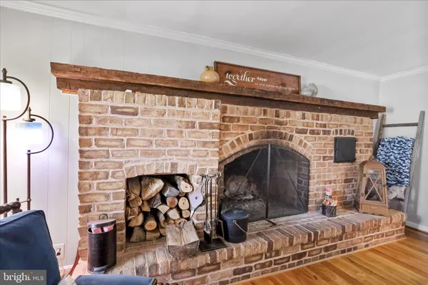 $679,999 | 305 North Red Hill Road, Martinsburg, WV 25401