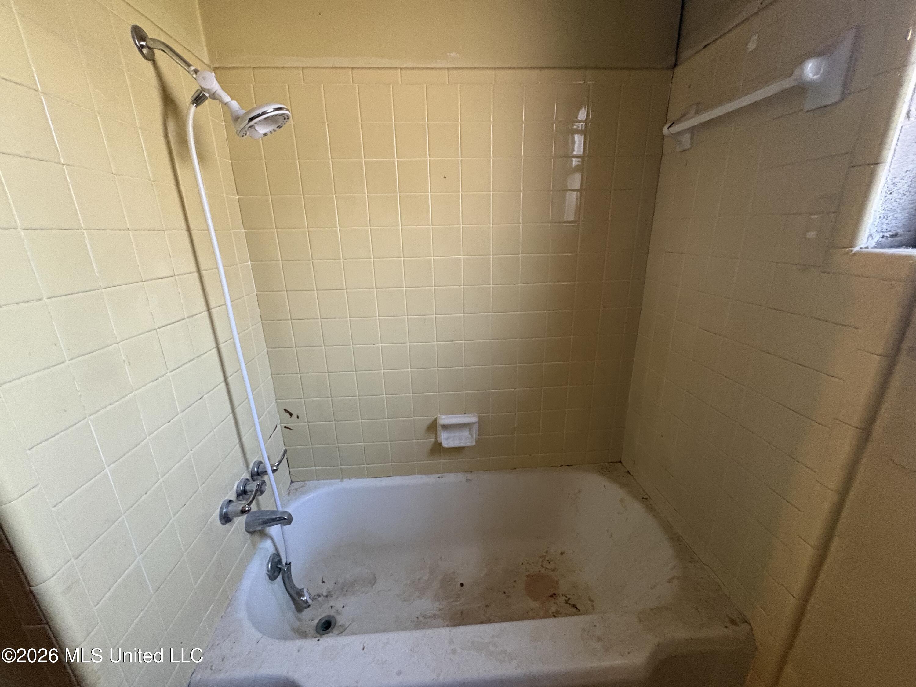 8 County Road 529 Como, MS 38619 - Photo 22 of 32 15_IMG_9443