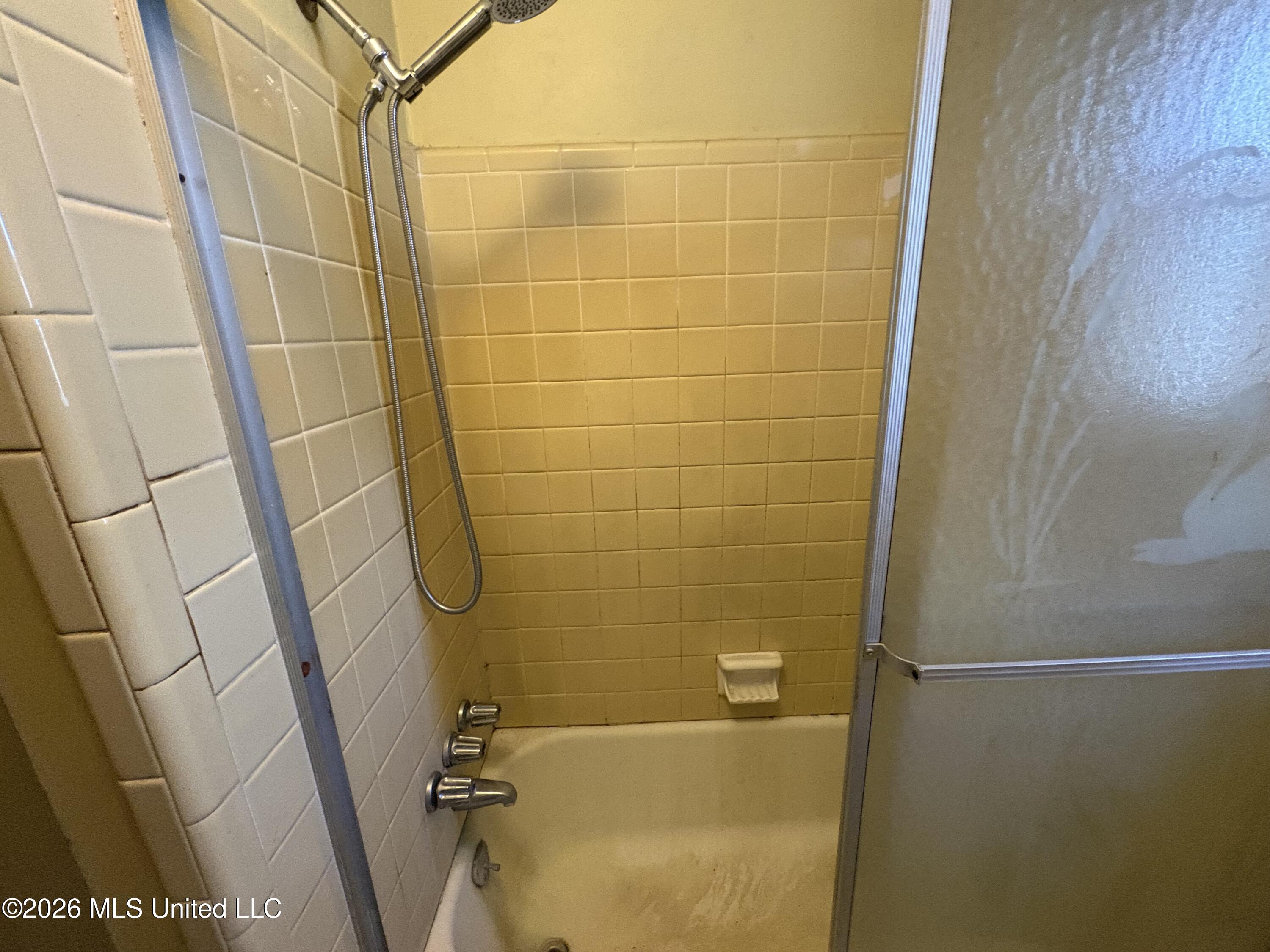 8 County Road 529 Como, MS 38619 - Photo 27 of 32 20_IMG_9432