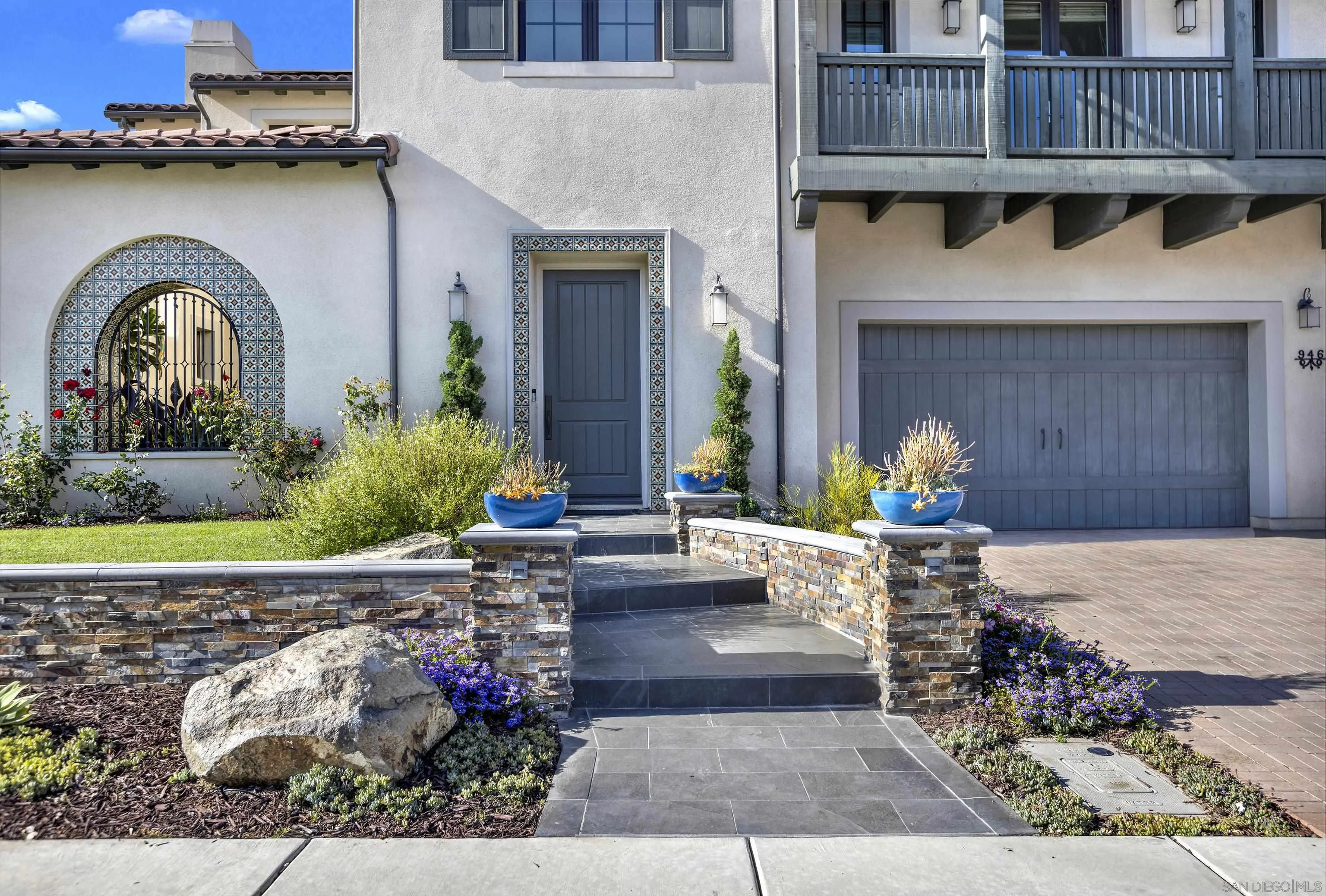 946 Pearl Drive San Marcos, CA 92078 - Photo 4 of 42 a view of swimming pool with outdoor seating and potted plants