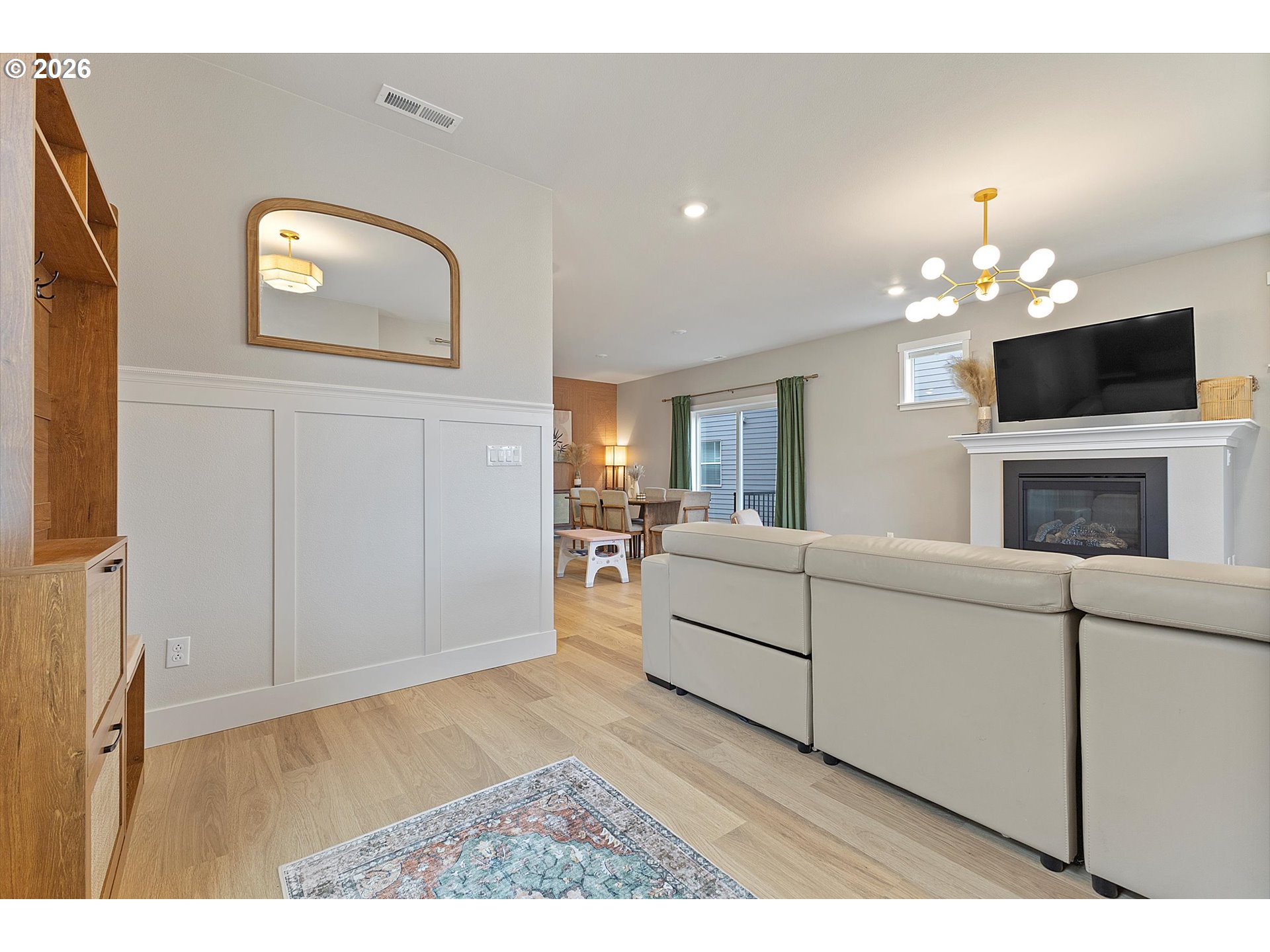 16542 Southwest Perth Road Portland, OR 97224 - Photo 3 of 48