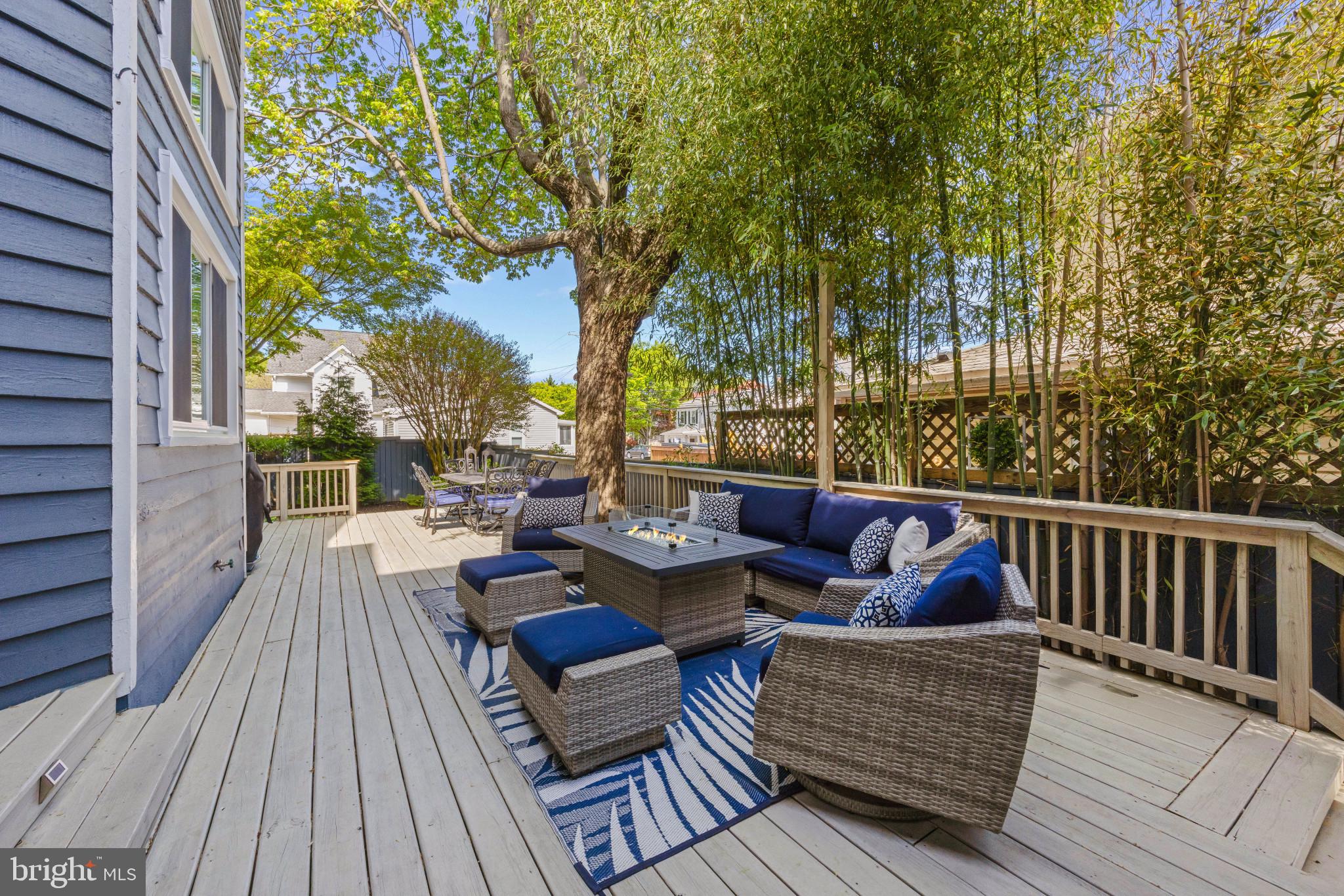 619 Second Street Annapolis, MD 21403 - Photo 9 of 40 Great place to host gathering or just unwind