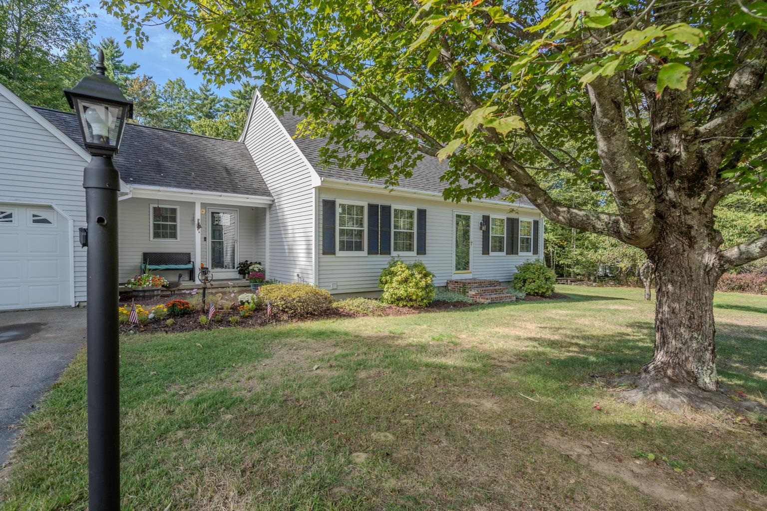 14 Lorraines Lane Strafford, NH 03884 - Photo 1 of 50