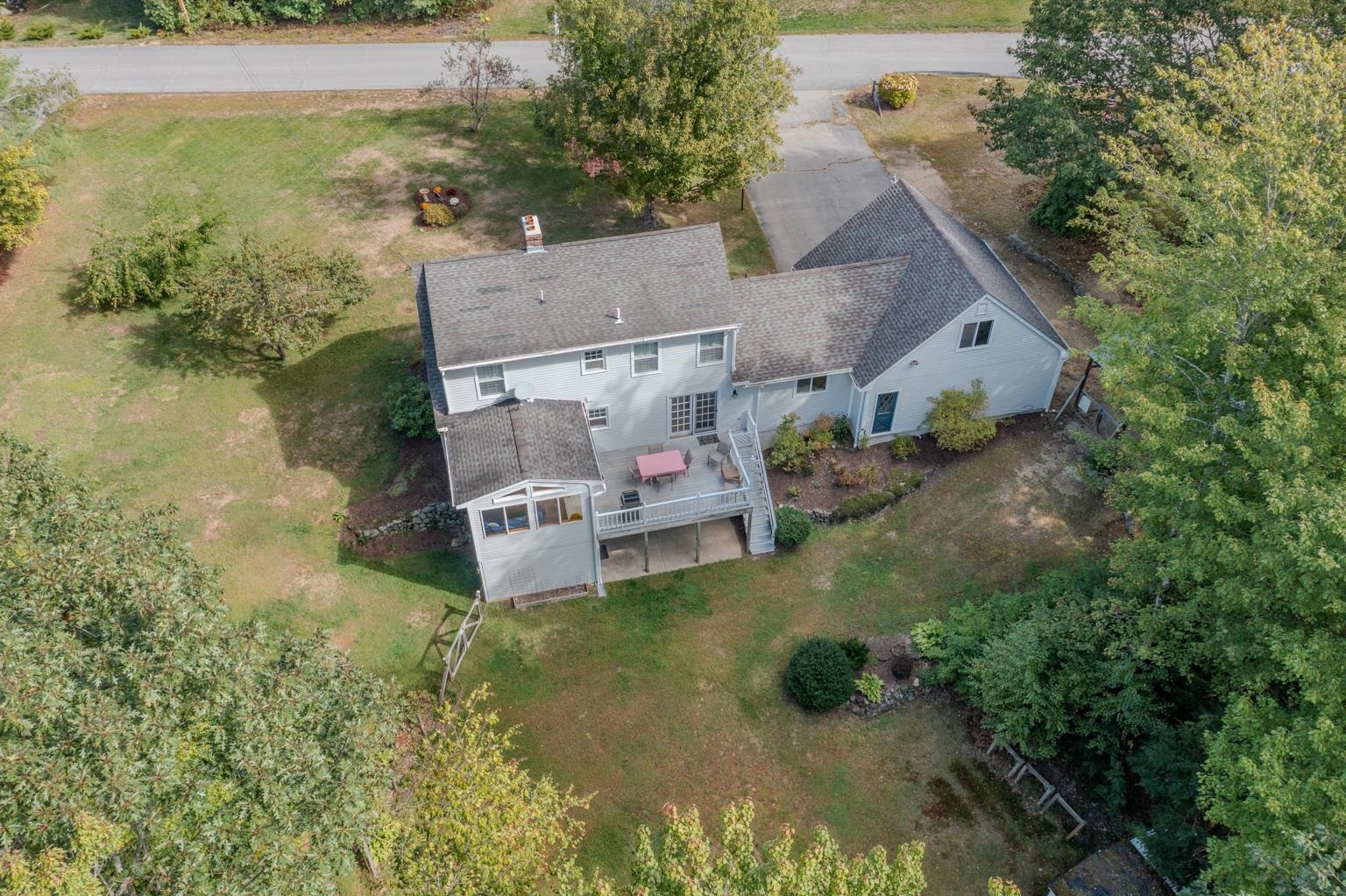 14 Lorraines Lane Strafford, NH 03884 - Photo 2 of 50