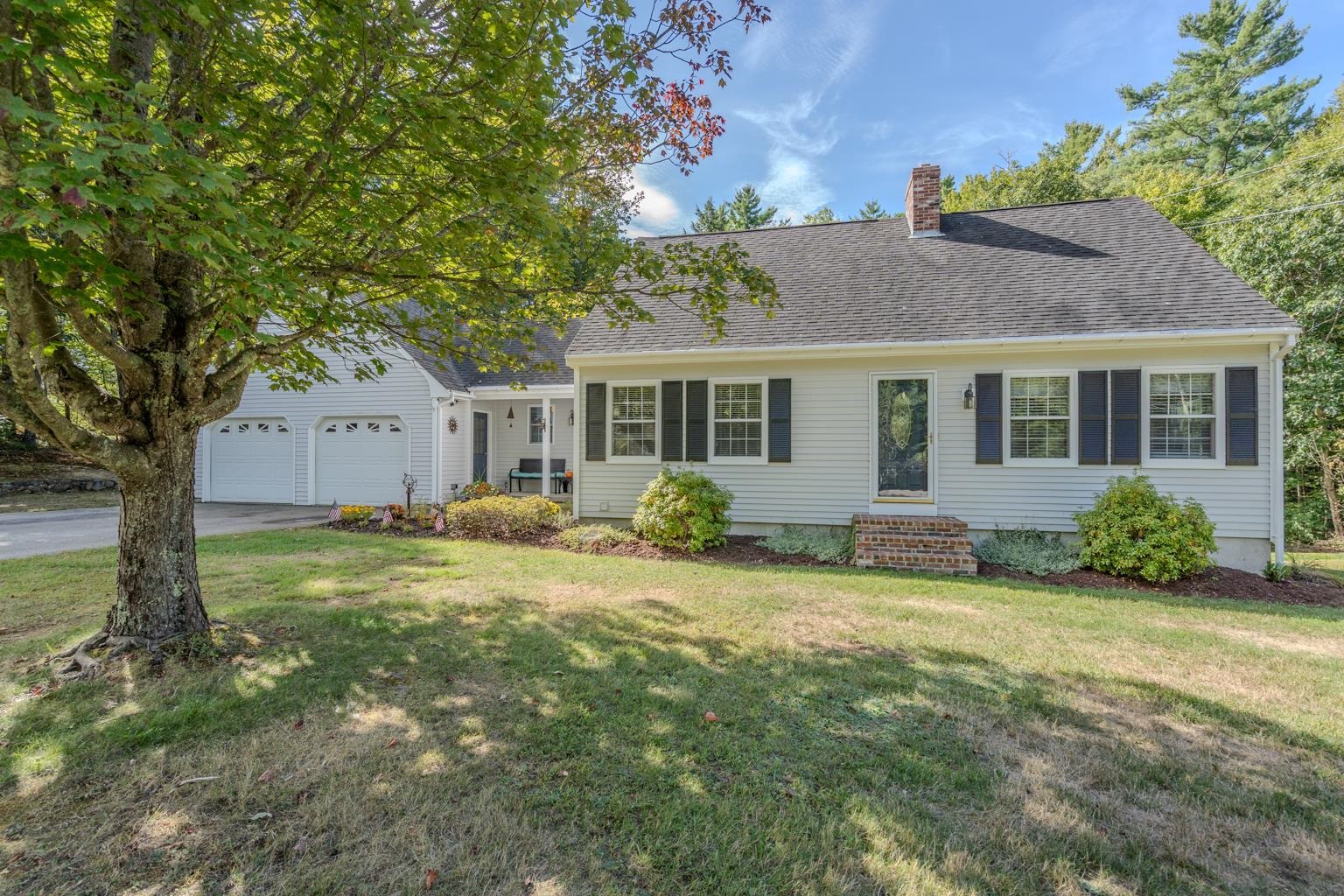 14 Lorraines Lane Strafford, NH 03884 - Photo 3 of 50