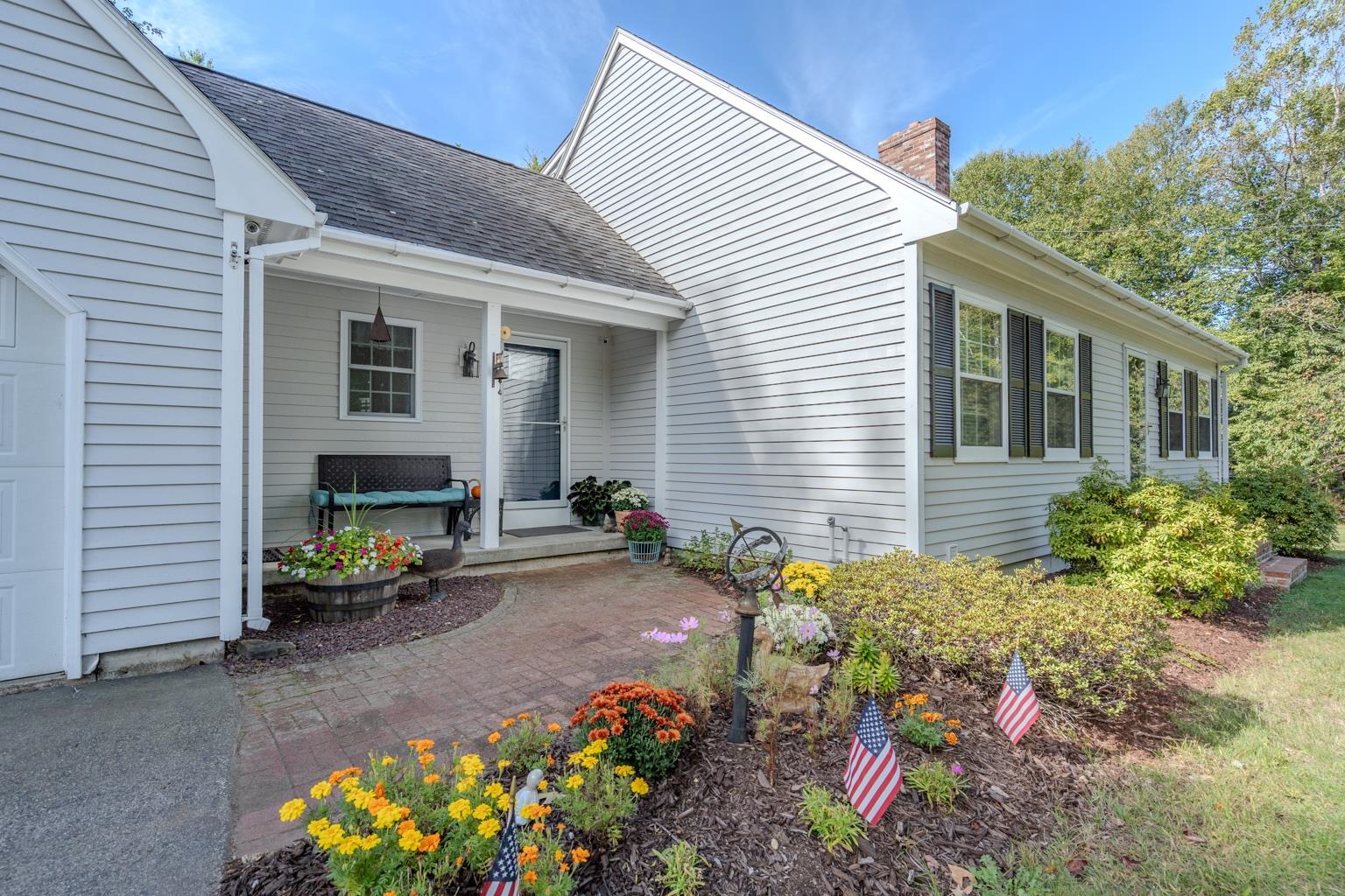 14 Lorraines Lane Strafford, NH 03884 - Photo 5 of 50