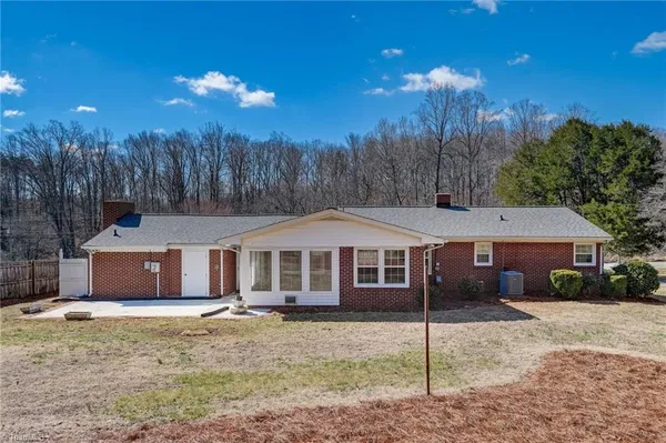 $269,900 | 1540 West Harrison Street, Reidsville, NC 27320