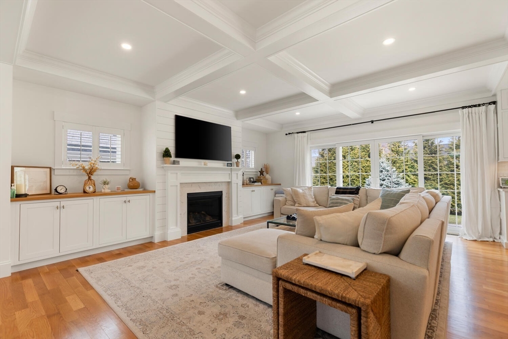 40 Foley Beach Road Hingham, MA 02043 - Photo 10 of 42