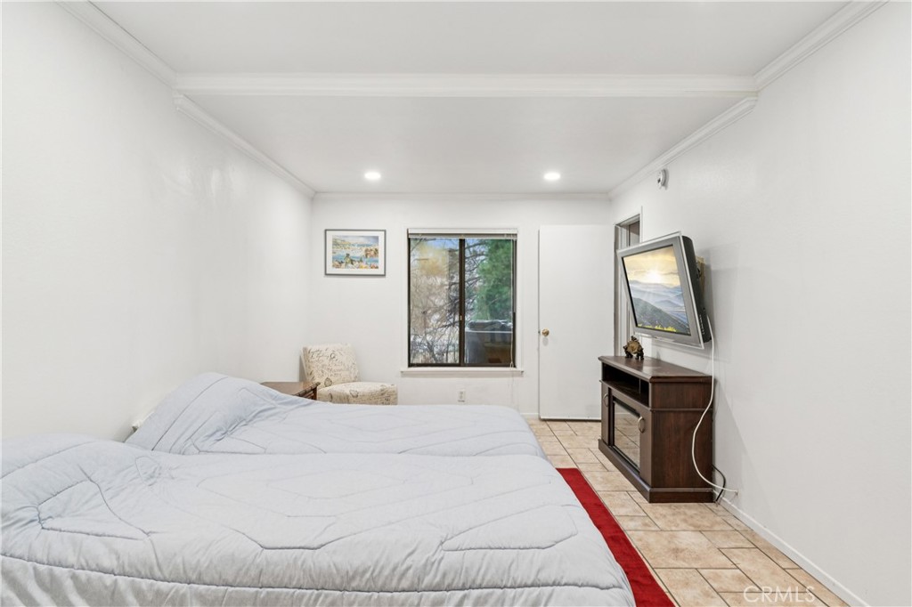 641 Golf Course Road Lake Arrowhead, CA 92352 - Photo 36 of 64