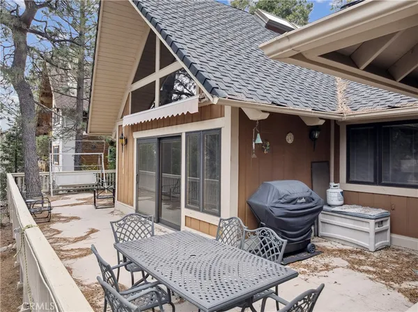 $848,000 | 641 Golf Course Road, Lake Arrowhead, CA 92352