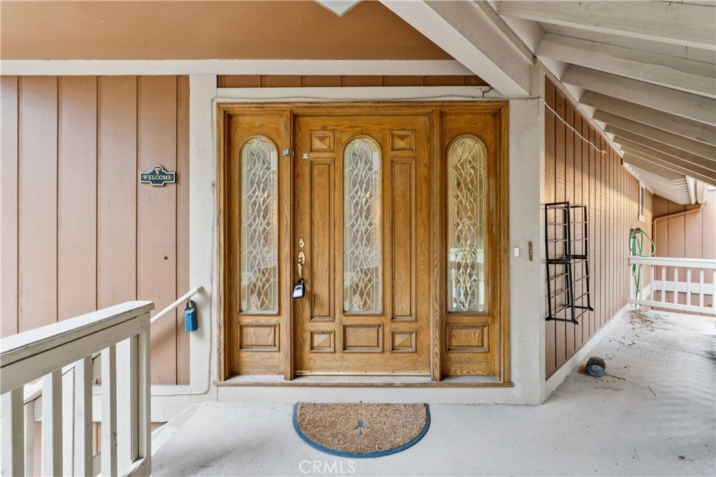 641 Golf Course Road Lake Arrowhead, CA 92352 - Photo 10 of 64