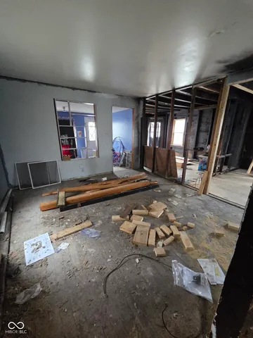 $120,000 | 720 South Noble Street, Shelbyville, IN 46176