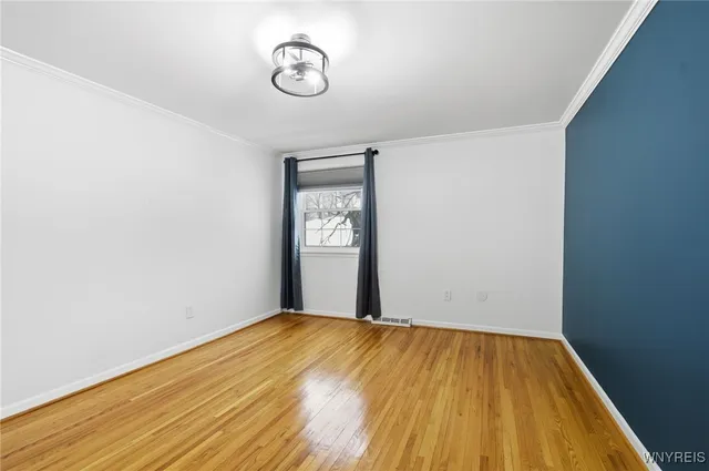 $405,000 | 215 Fruitwood Terrace, Amherst, NY 14221