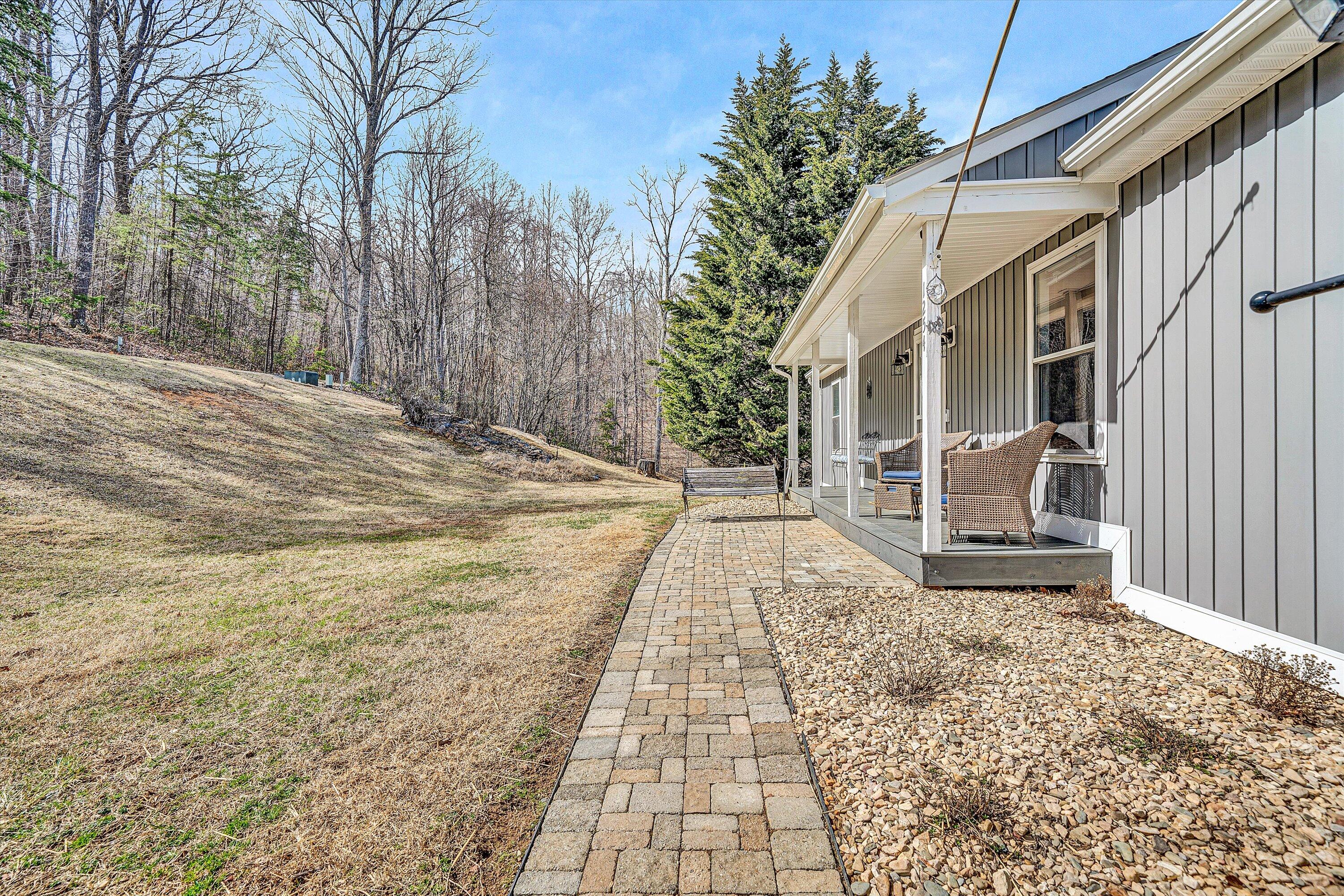 1254 Archway Lane Blue Ridge, VA 24064 - Photo 3 of 36 03-DSC00286