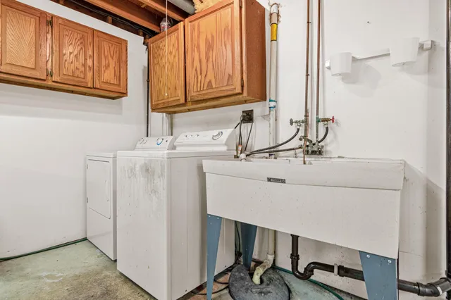 $350,000 | 3012 Aquila Avenue North, Crystal, MN 55427