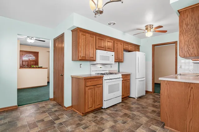 $350,000 | 3012 Aquila Avenue North, Crystal, MN 55427