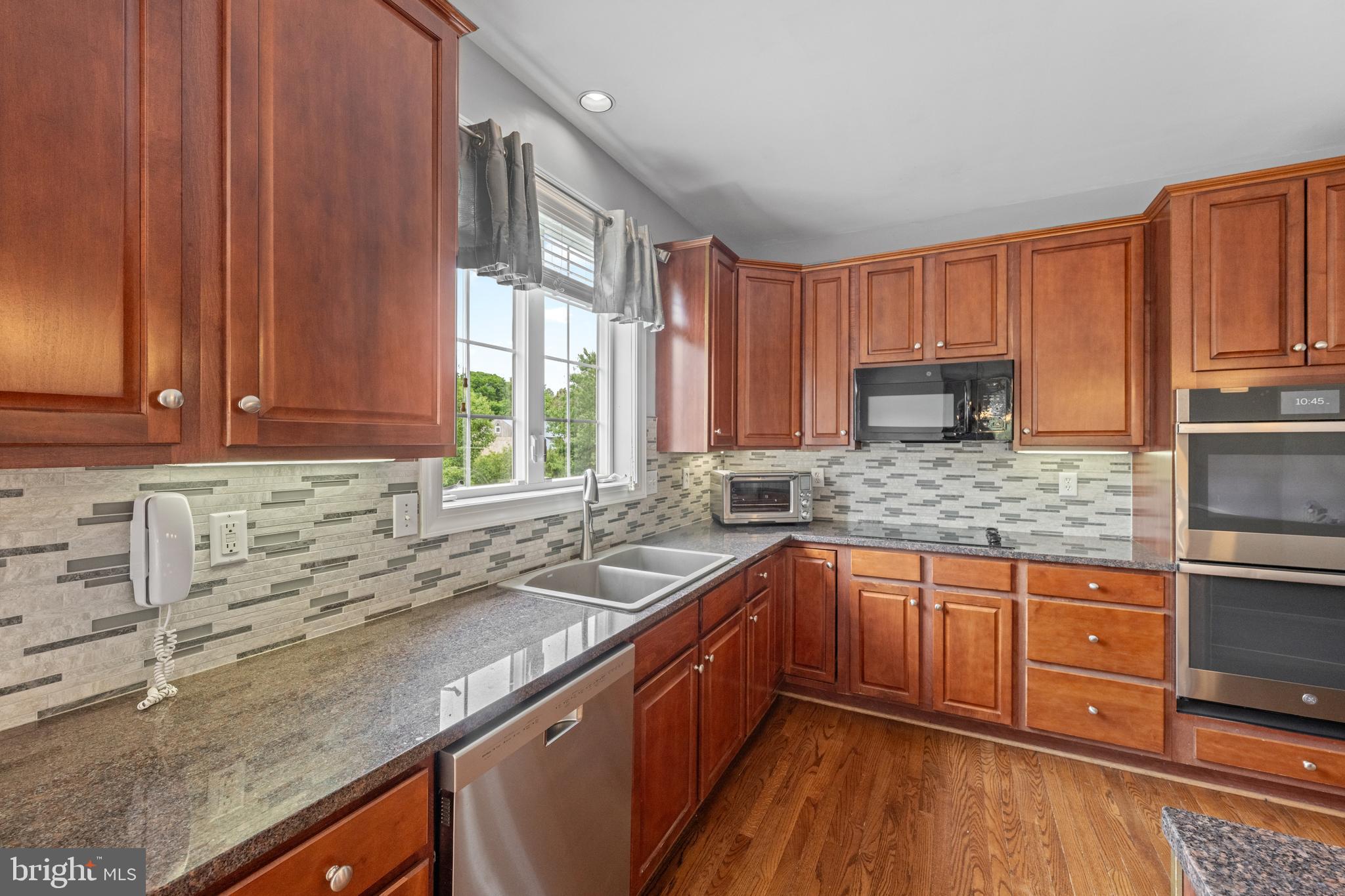 592 West Creek Road West Chester, PA 19382 - Photo 14 of 60 Kitchen