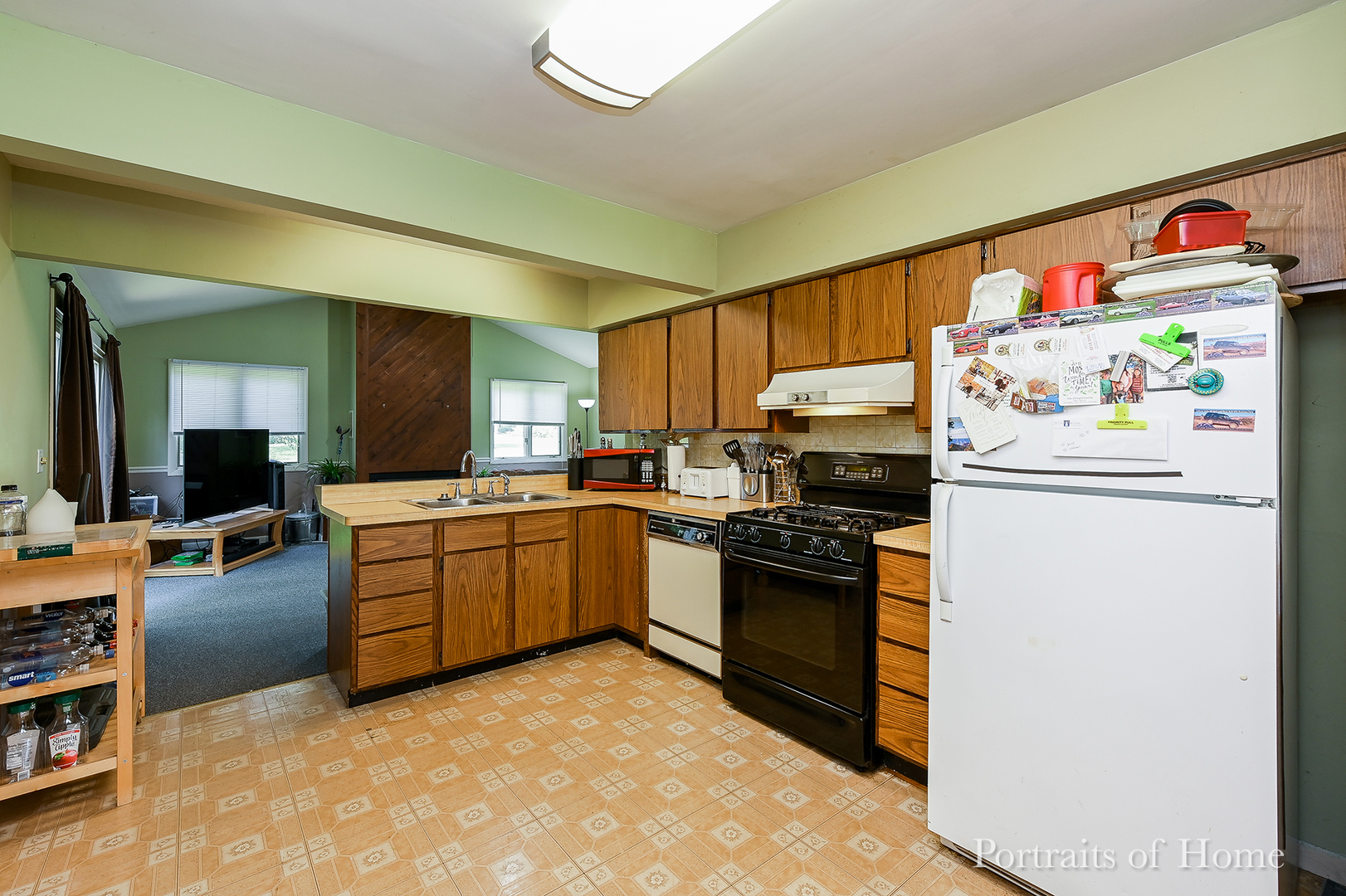 27W212 Bauer Road Naperville, IL 60563 - Photo 11 of 18