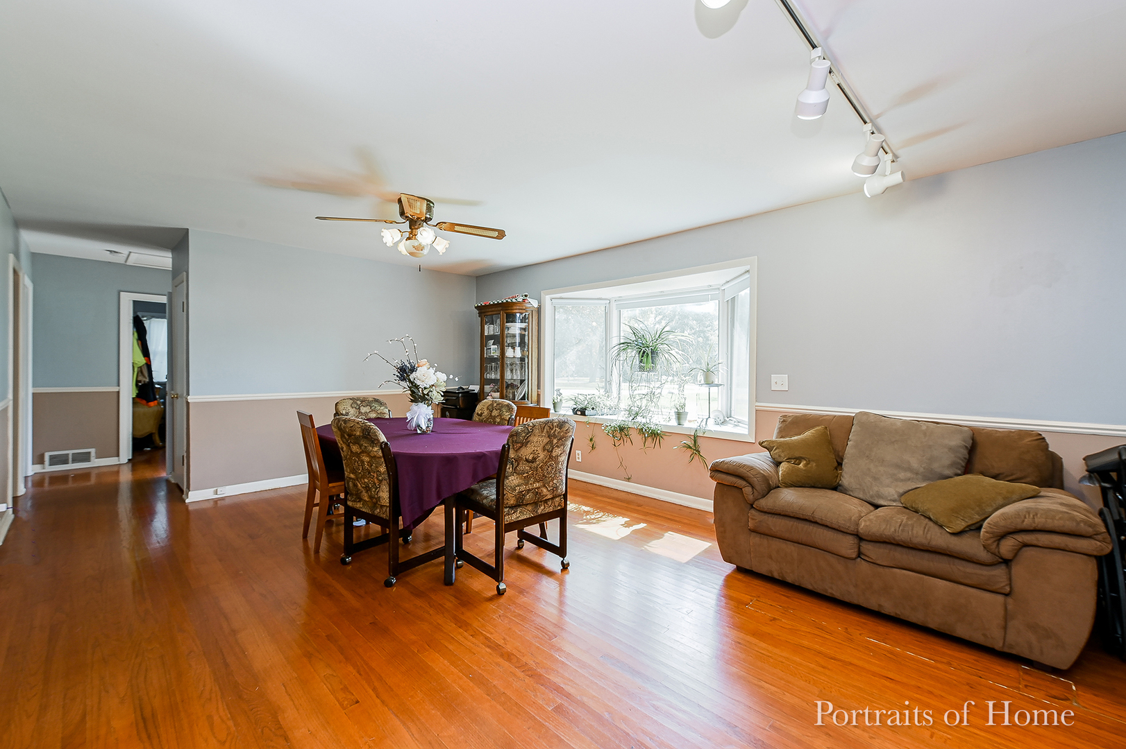 27W212 Bauer Road Naperville, IL 60563 - Photo 6 of 18